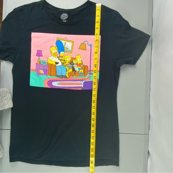 The Simpsons 20th Century Fox cartoon family on the couch tee medium - Picture 6 of 10